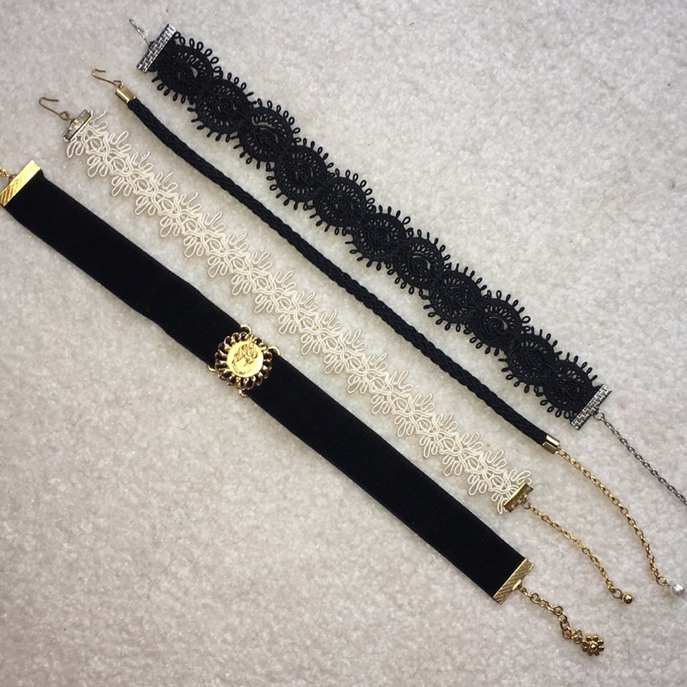 Set of 4 Choker Necklaces Vintage